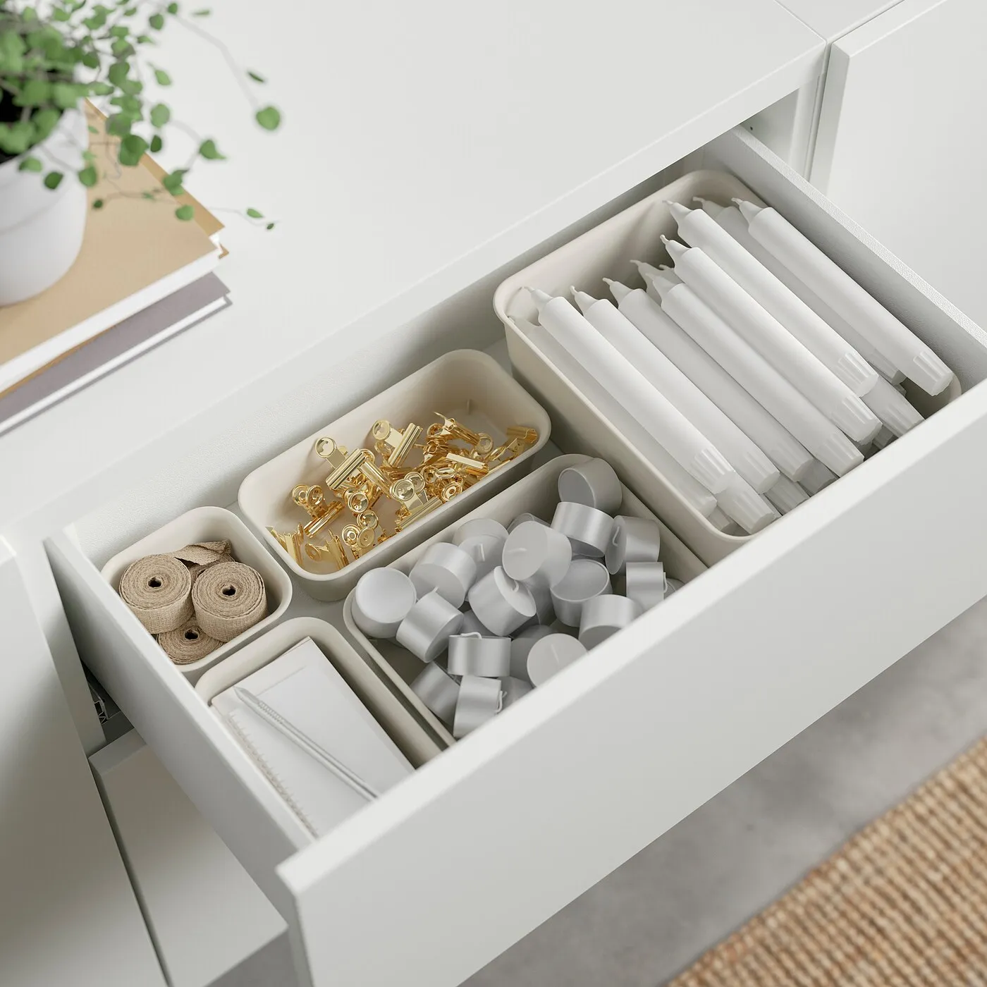 BESTÅ combinaison rangement tiroirs, blanc/Västerviken/Stubbarp gris foncé, 180x42x74 cm