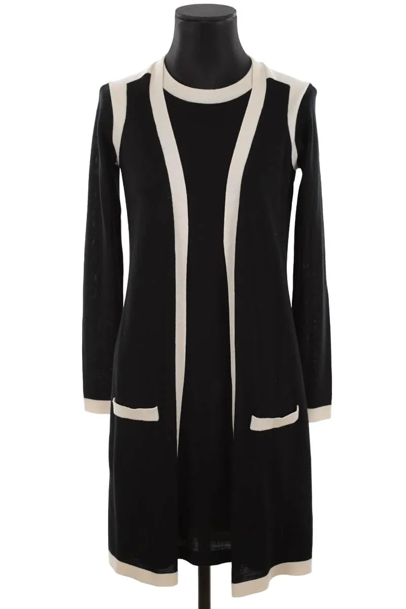 Cardigan en laine Paule Ka noir. Matière principale laine. Taille 36.