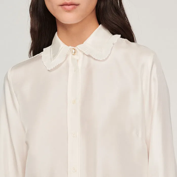 Chemise en soie avec col bordé de plissé