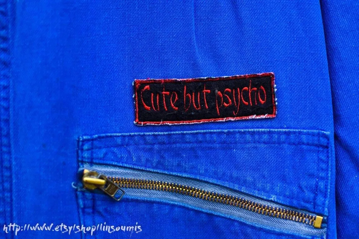 French 60s hand embroidered oversized coverall Hokusai the big Wave of Kanagawa/ Combinaison patinée brodée point de chanette de