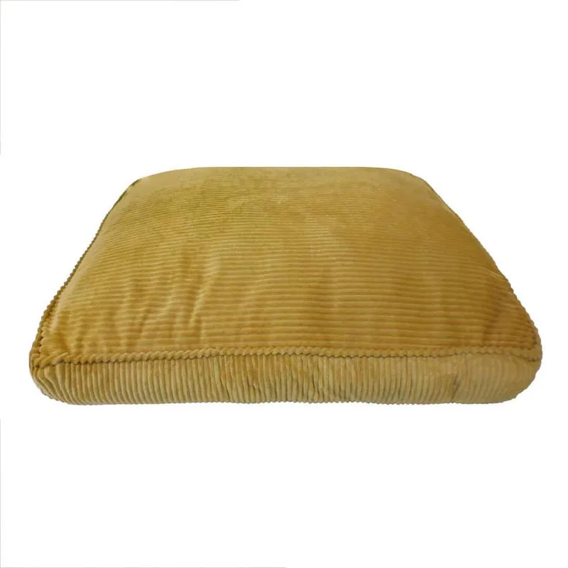 Matelas pour chien jaune