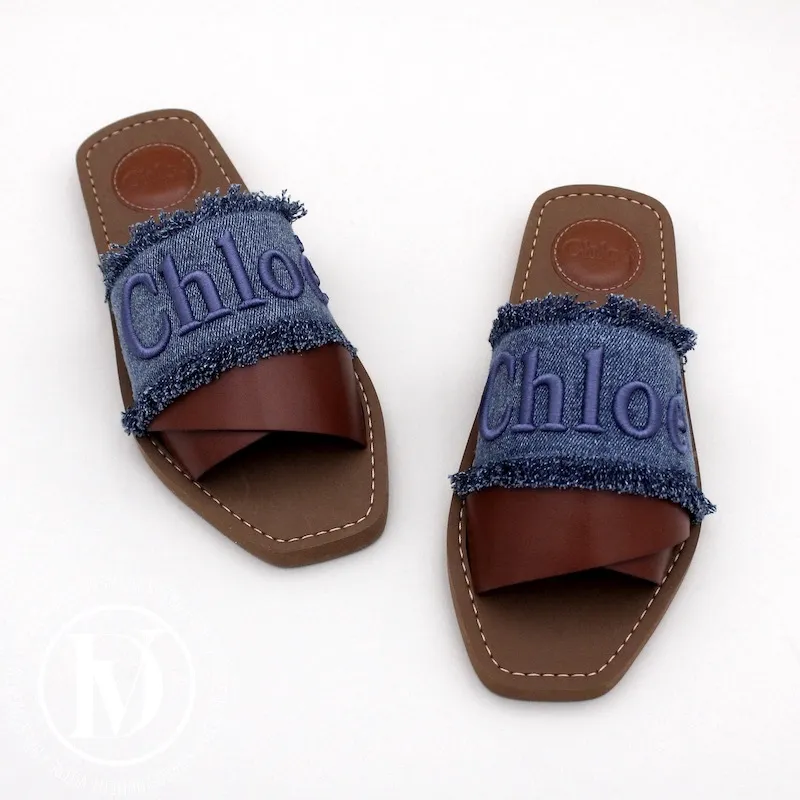 Mules Woody dénim et cuir p.36 – Chloé