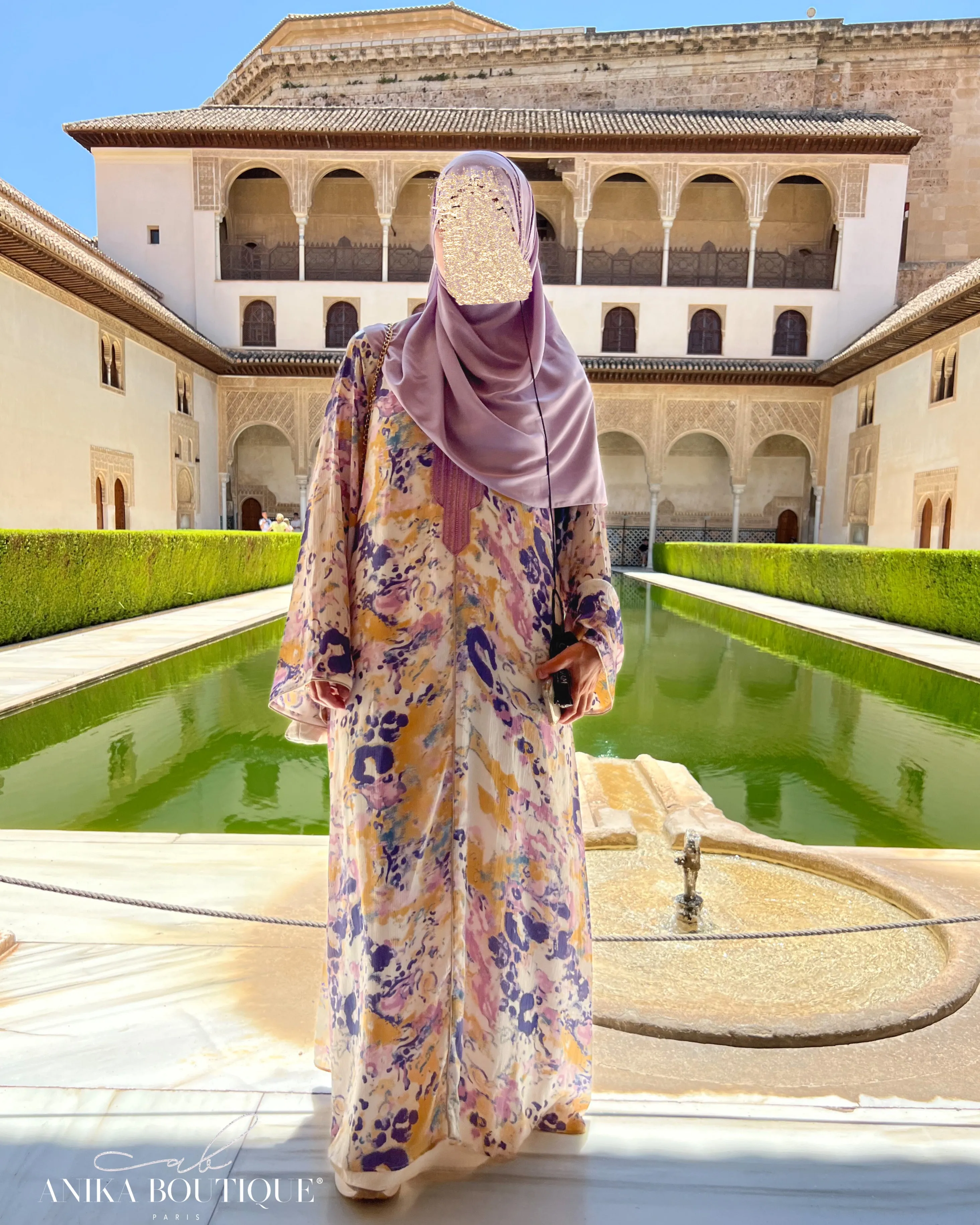 Robe Sultana