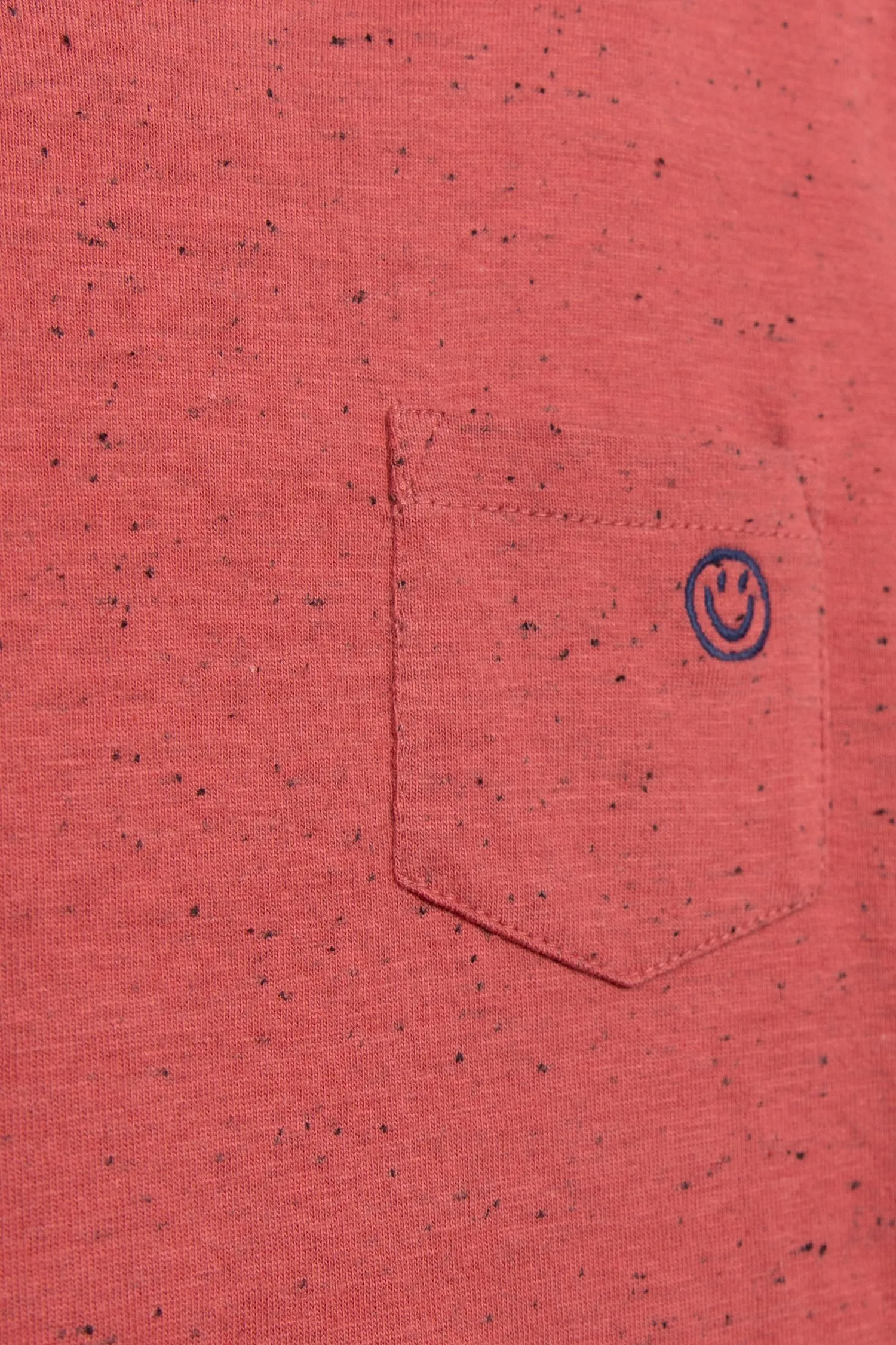T-shirt moucheté avec smiley - rouge